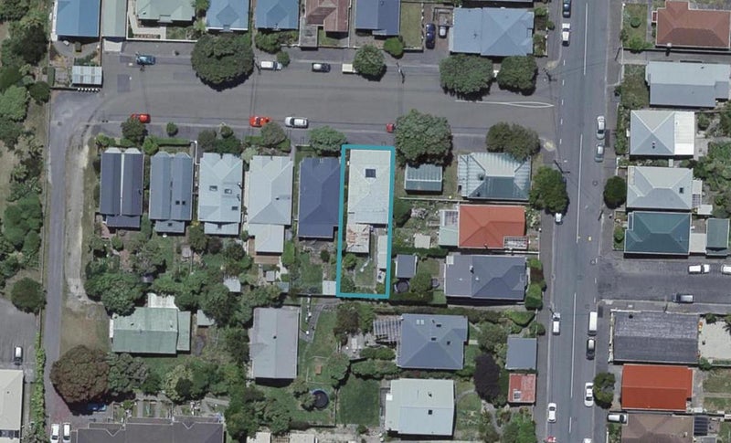 1 Stirling Street, Berhampore, Wellington - Carousel 1