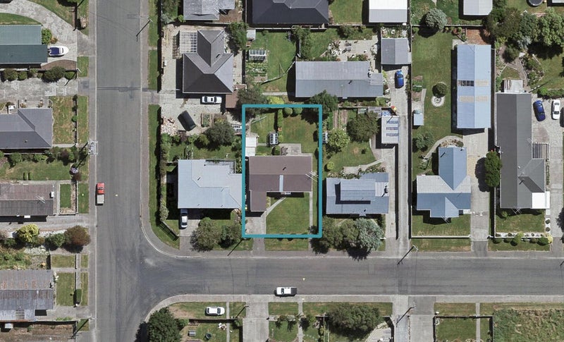 62 Douglas Street, Grasmere, Invercargill - Carousel 1