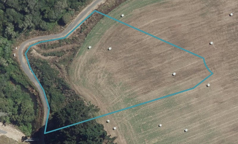 16 Penbeagle Road, Te Kowhai, Hamilton - Carousel 1