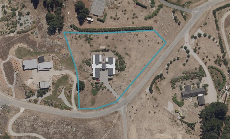 23 Old Golf Course Road, Bridge Hill, Alexandra - Carousel 1
