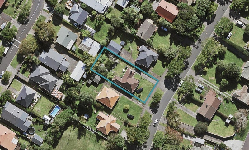 43 Kiwitea Street, Sandringham, Auckland - Carousel 1