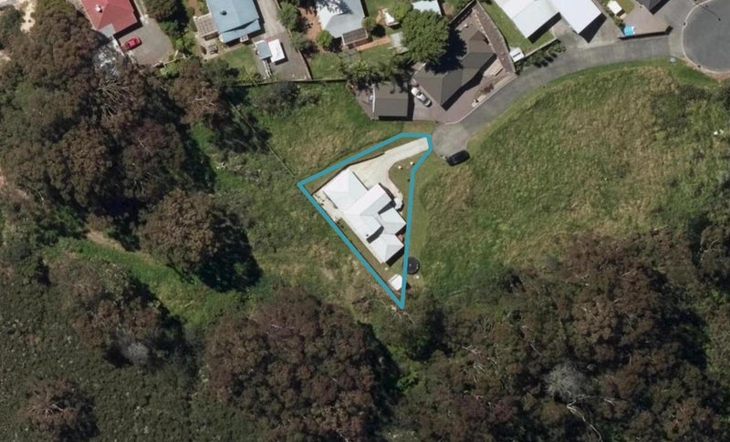 20 Madison Place, Morningside, Whangarei - Carousel 1