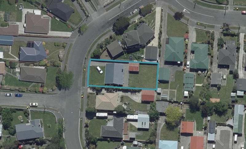 9 Wingate Street, Redwood, Christchurch - Carousel 1