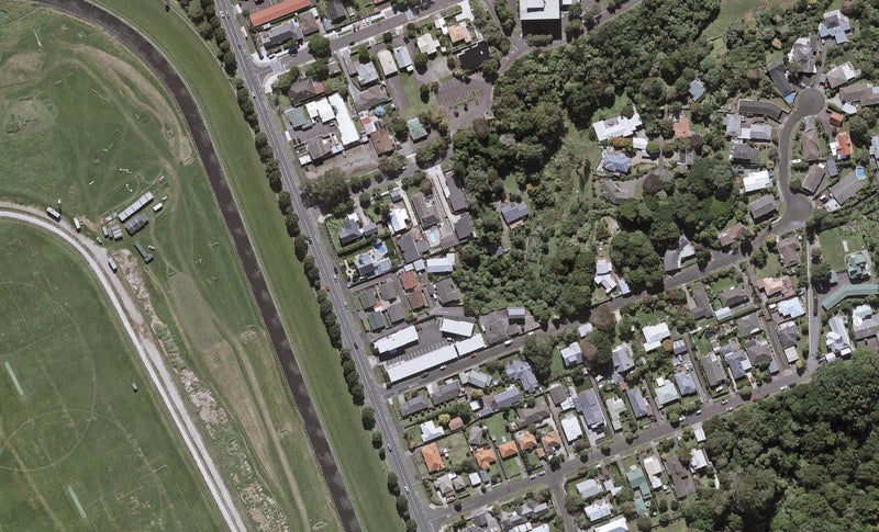135A Coronation Avenue, Welbourn, New Plymouth - Carousel 1
