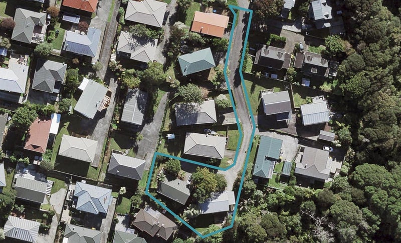 2/15 Valecrest Place, Bayview, Auckland - Carousel 1