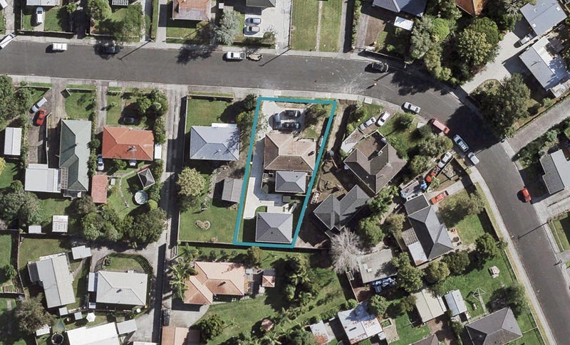 23 McDougall Street, Manurewa East, Auckland - Carousel 1