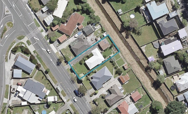 59 Stokes Valley Road, Stokes Valley, Lower Hutt - Carousel 1
