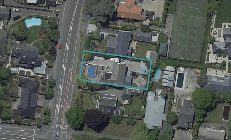 8 Glandovey Road, Fendalton, Christchurch - Carousel 1