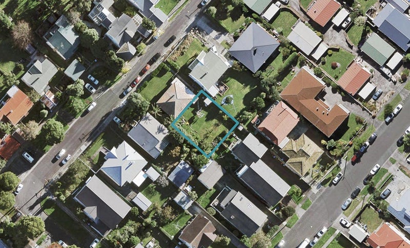 14B Benfield Avenue, Mount Albert, Auckland - Carousel 1