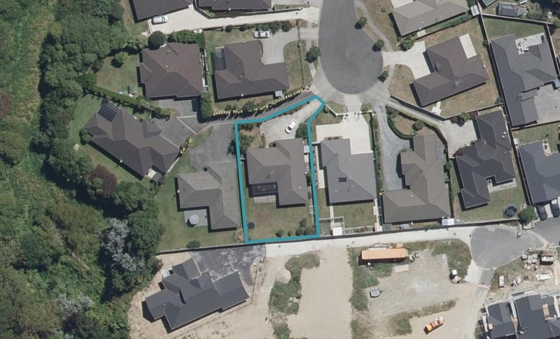 13 Millie Place, Huntington, Hamilton - Carousel 1