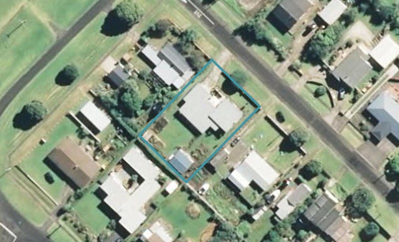 27 Hira Street, Hawera - Carousel 1