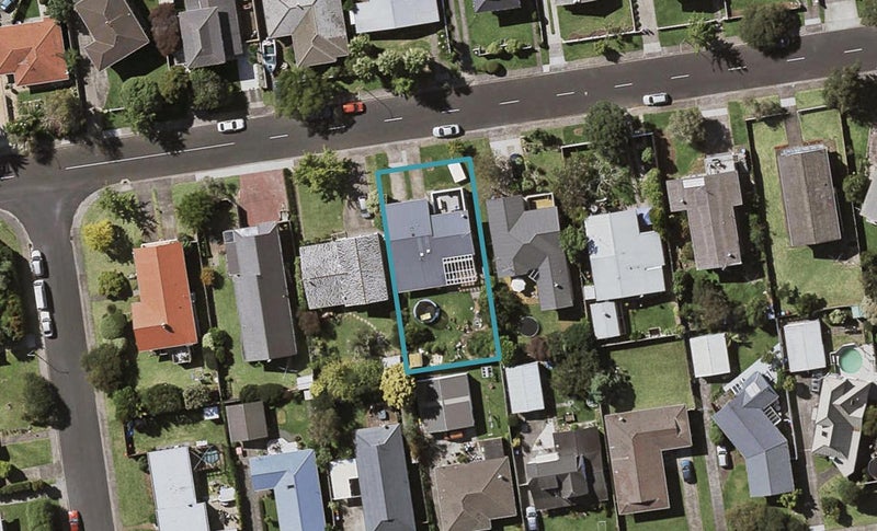 62 Celtic Crescent, Ellerslie, Auckland - Carousel 1