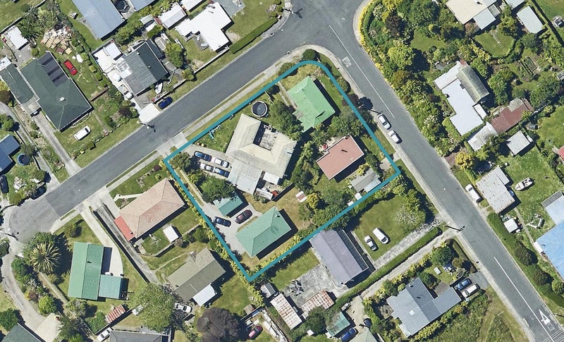 8 Hannah Road, Hannahs Bay, Rotorua - Carousel 1