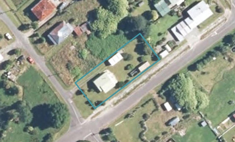 23 Clifford Street, Blackball, Greymouth - Carousel 1