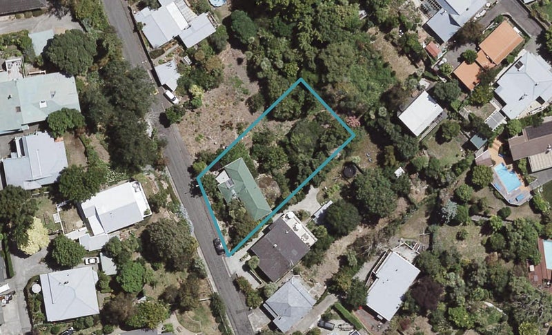 8 Burlington Road, Hospital Hill, Napier - Carousel 1
