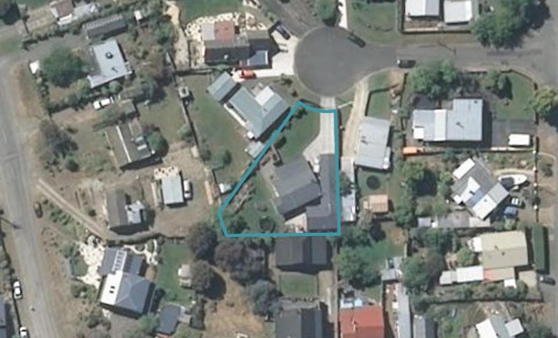 6 Rennie Place, The Pines Beach, The Pines Beach - Carousel 1