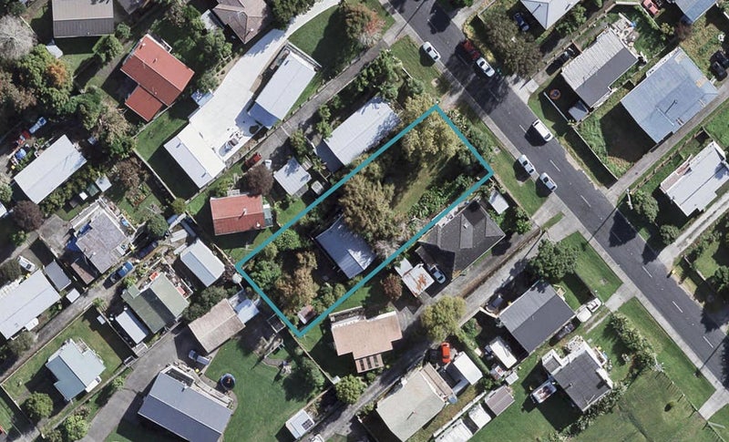 34 Parakai Avenue, Parakai, Helensville - Carousel 1