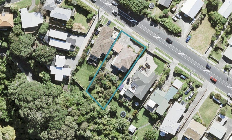 755 Whangaparaoa Road, Manly, Whangaparaoa - Carousel 1