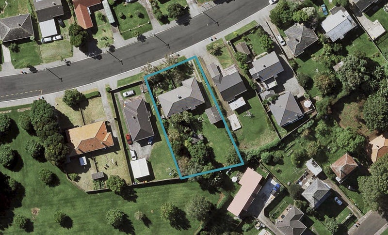 12 Court Crescent, Panmure, Auckland - Carousel 1