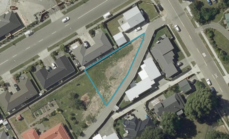 71 James Line, Kelvin Grove, Palmerston North - Carousel 1
