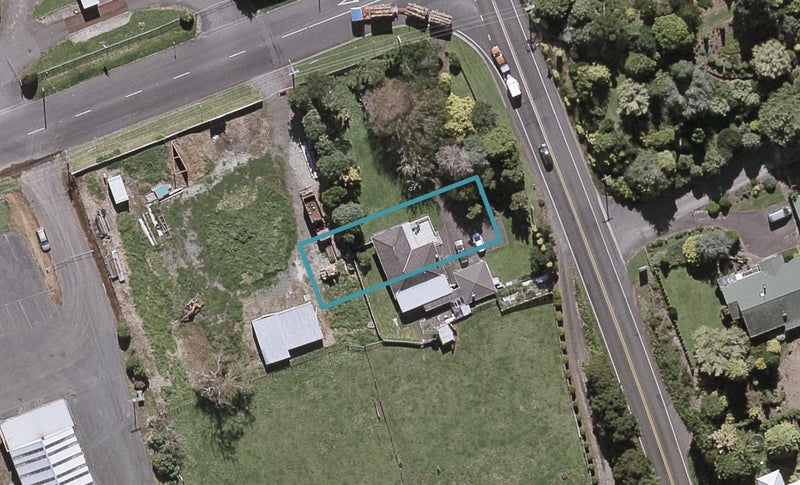 5 Rehua Place, Waiwhakaiho, New Plymouth - Carousel 1