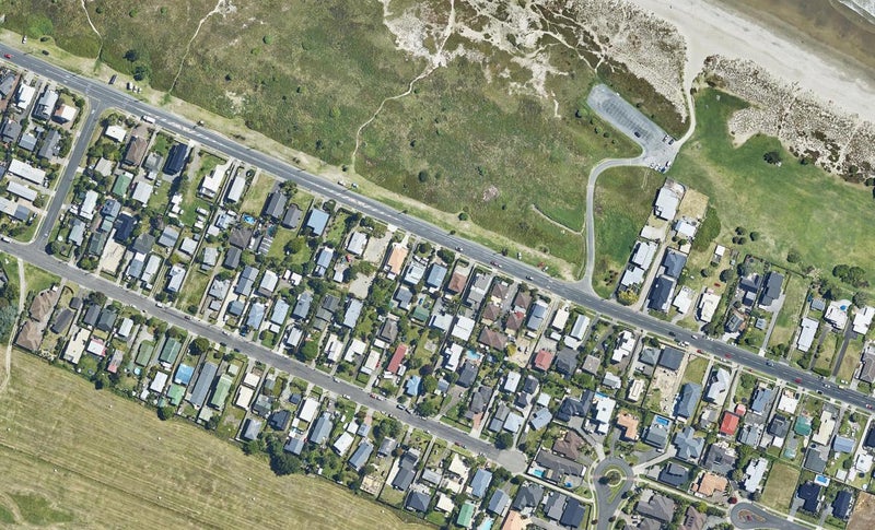 998A Papamoa Beach Road, Papamoa Beach, Papamoa - Carousel 1