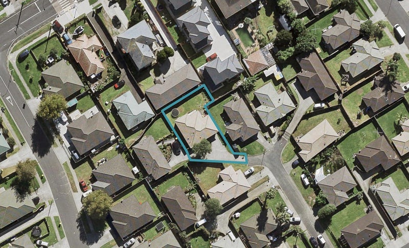 14 Borlase Lane, Favona, Auckland - Carousel 1