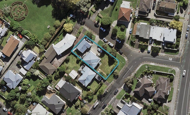 1 Konini Road, Greenlane, Auckland - Carousel 1