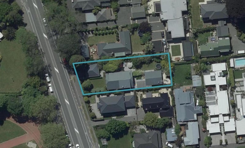 104 Straven Road, Fendalton, Christchurch - Carousel 1