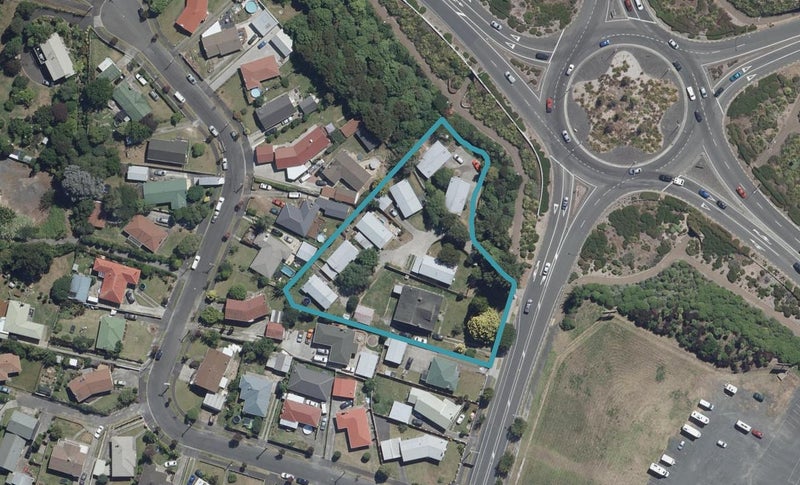 8 Rifle Range Road, Dinsdale, Hamilton - Carousel 1