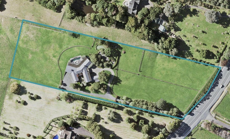 702 WHITFORD-MARAETAI RD, Beachlands, Auckland - Carousel 1