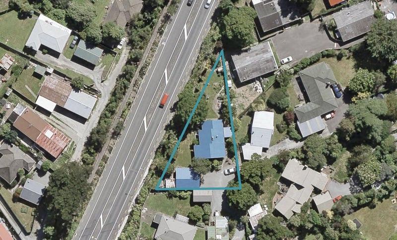 1184 Fergusson Drive, Clouston Park, Upper Hutt - Carousel 1