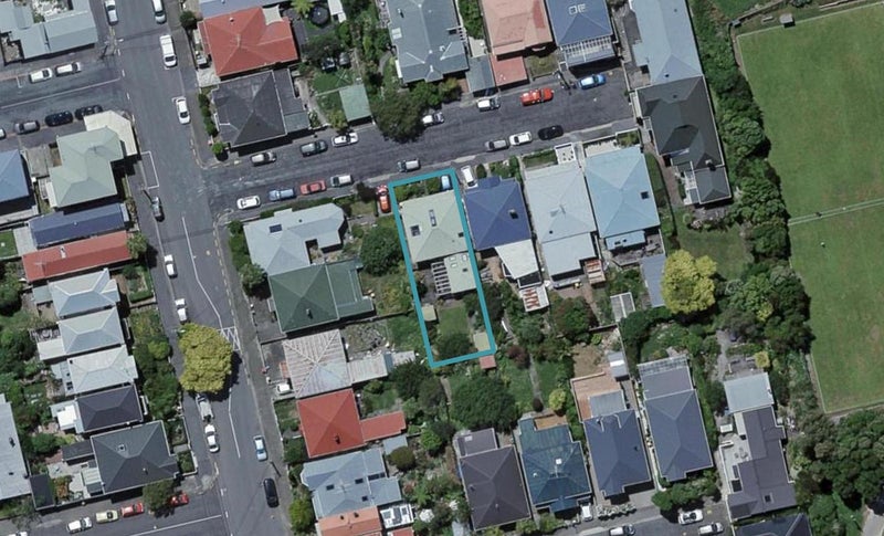 2 Corunna Avenue, Newtown, Wellington - Carousel 1