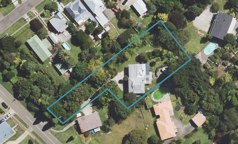 401 Clifford Street, Mangapapa, Gisborne - Carousel 1