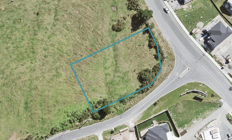 11 Christian Road, Swanson, Auckland - Carousel 1