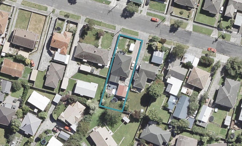 201 Whites Line, WAIWHETU, LOWER HUTT - Carousel 1