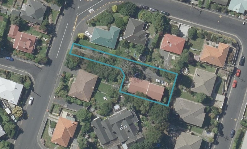 93 Glenpark Avenue, Mornington, Dunedin - Carousel 1