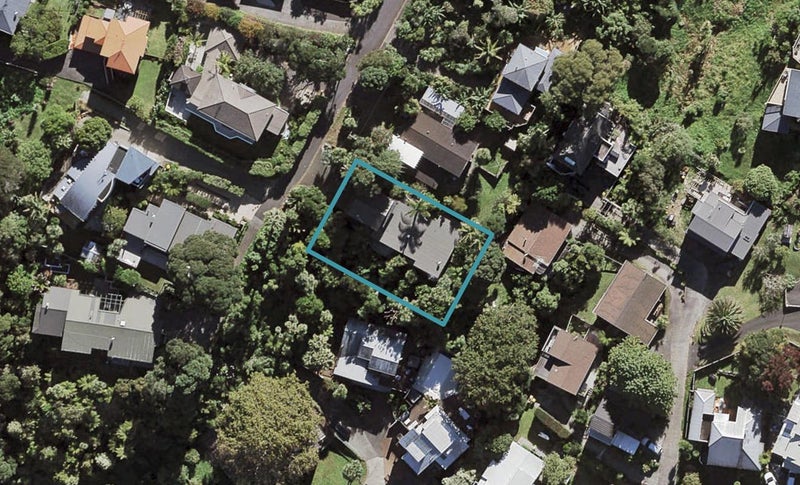 12 Pullum Street, Birkenhead, Auckland - Carousel 1
