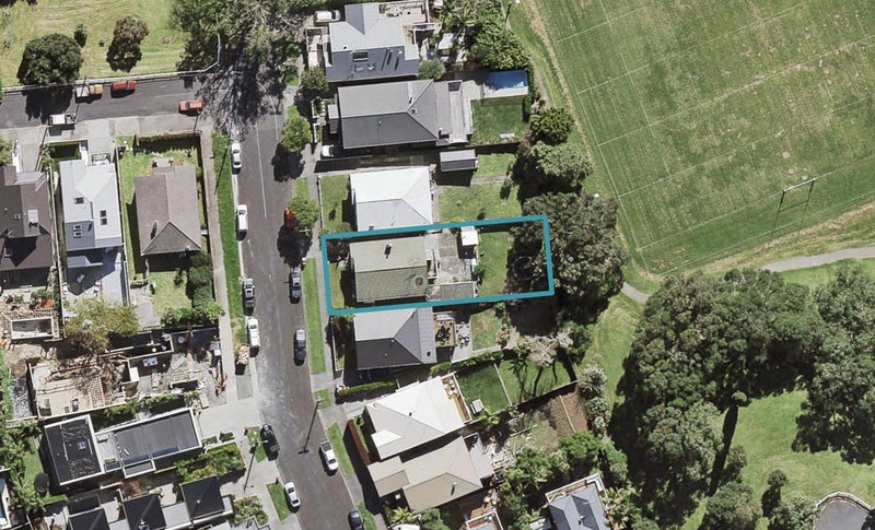 31 Schofield Street, Grey Lynn, Auckland - Carousel 1