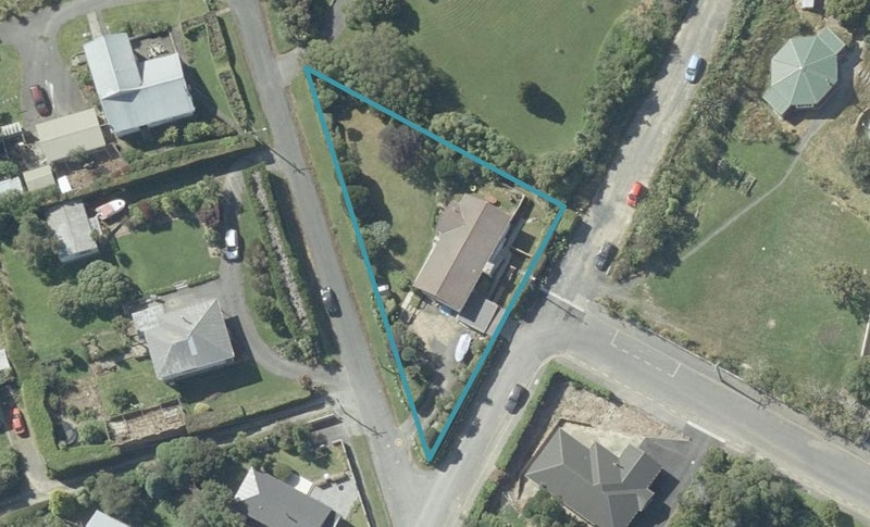 139 Manapouri Street, Maia, Dunedin - Carousel 1