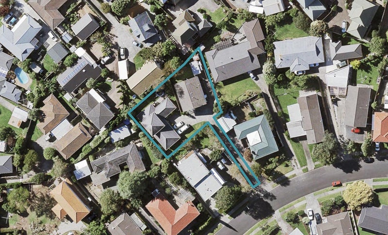 33 Maugham Drive, Bucklands Beach, Auckland - Carousel 1