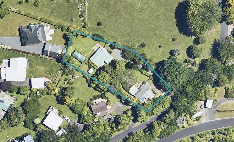 8 Alexander Road, Lake Tarawera, Rotorua - Carousel 1