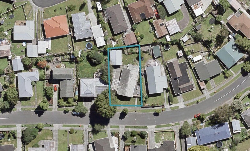 27 Brightwater Crescent, Totara Park, Upper Hutt - Carousel 1