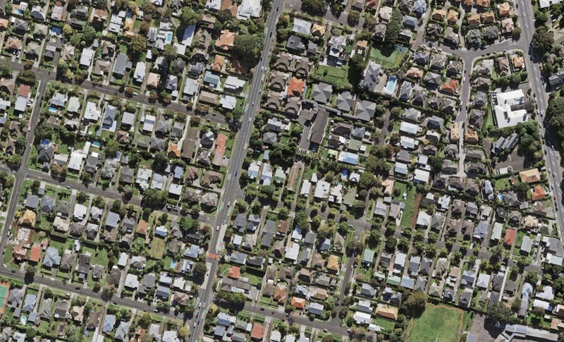 33D Beckenham Avenue, Royal Oak, Auckland - Carousel 1