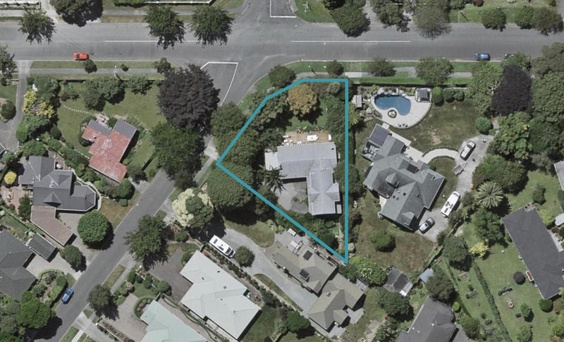 2 Horopito Road, Waikanae - Carousel 1
