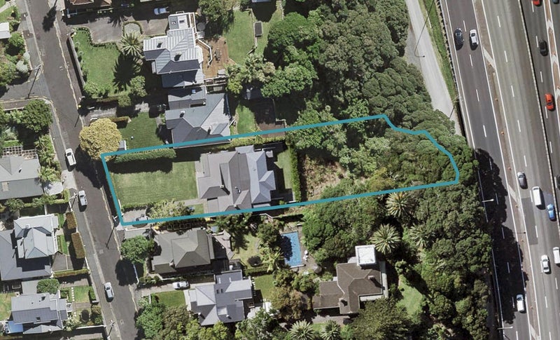 55 Princes Street, Northcote Point, Auckland - Carousel 1