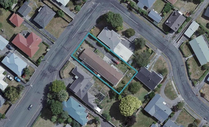 16 Armstrong Avenue, Carterton, Carterton - Carousel 1