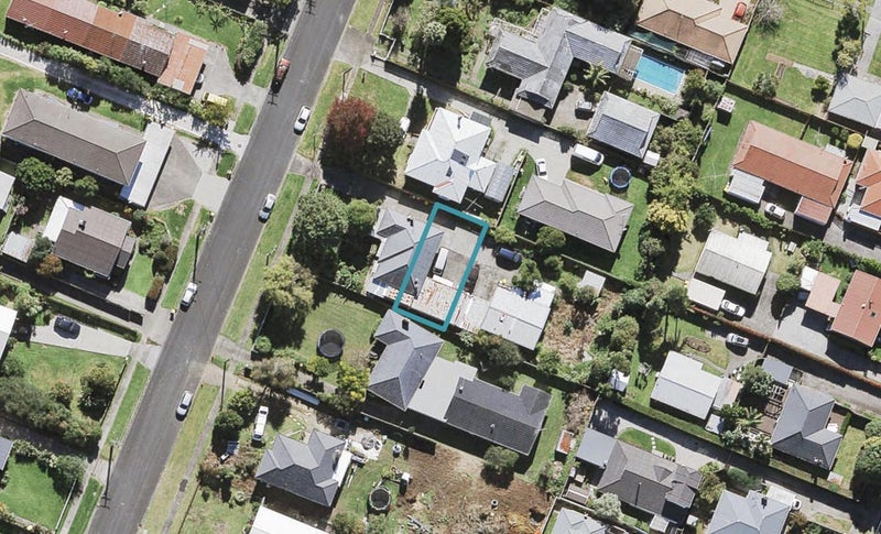 99C Lynwood Road, New Lynn, Auckland - Carousel 1