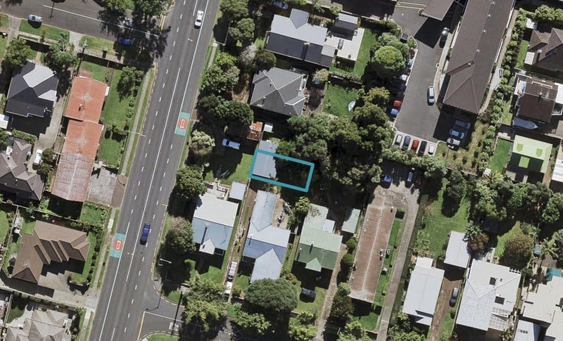 35E Beckenham Avenue, Royal Oak, Auckland - Carousel 1