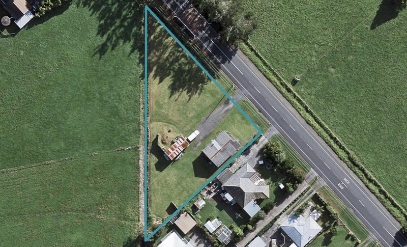 241 Parkhurst Road, Parakai, Helensville - Carousel 1